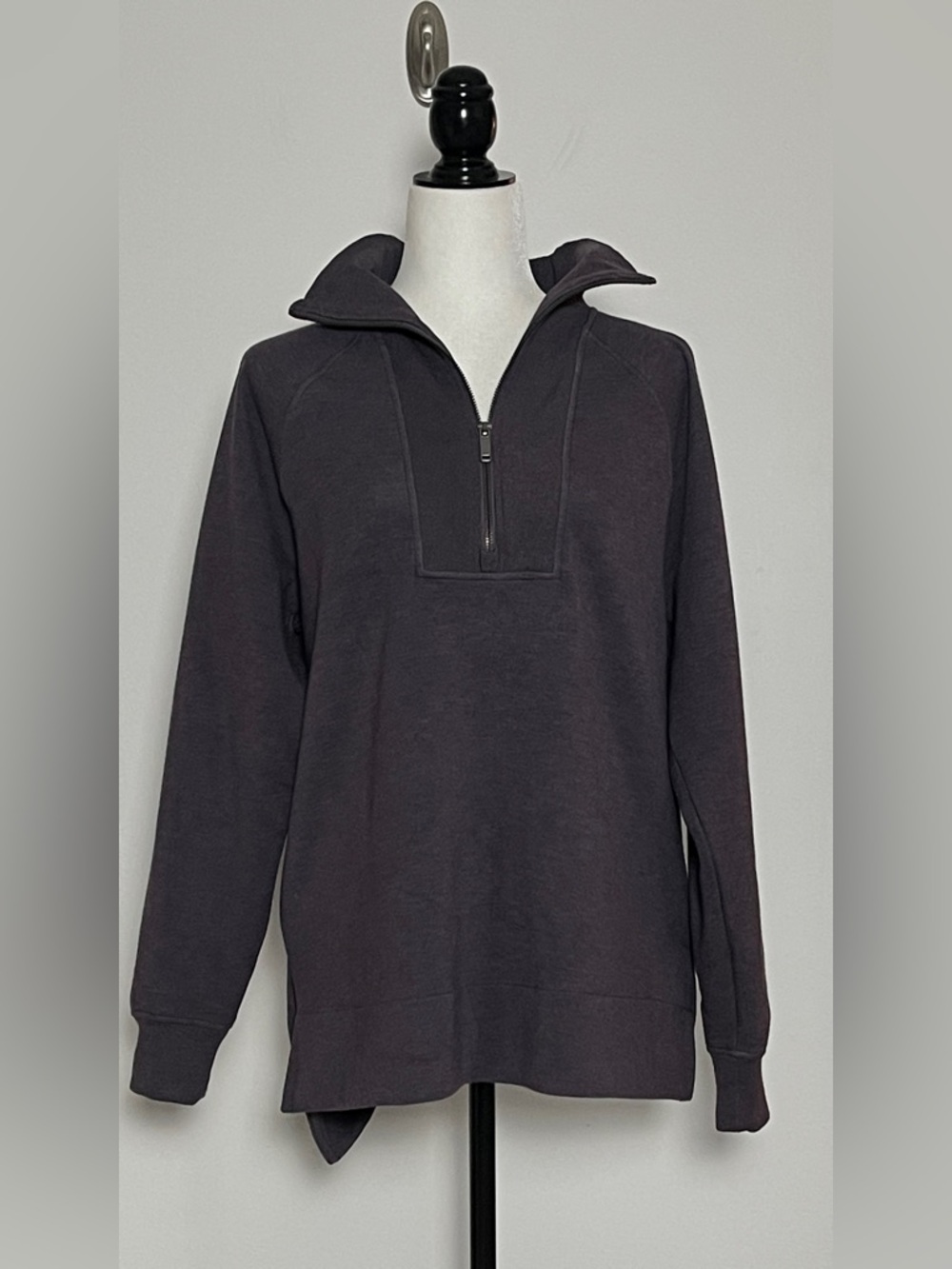 SPANX half zip lobe sleeve top medium
